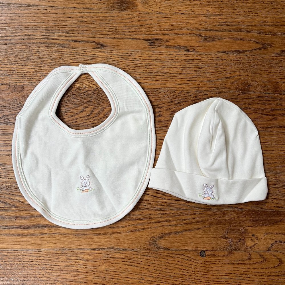 BRAND NEW Kissy Kissy Bunny Bib and Hat Set